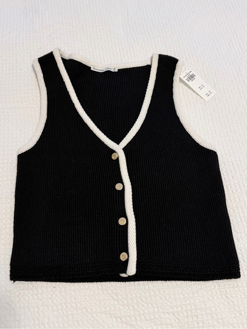 NWT Abercrombie & Fitch Black Knit Tank with Cream Trim - Picture 6 of 8